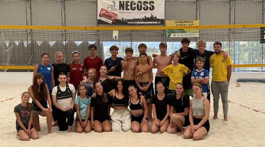 Stovka hráčů na letních kempech v Budějovicích!